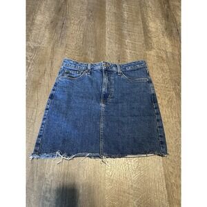 Forever 21 Medium Wash Denim‎ Cut Off Skirt Raw Hem S Small